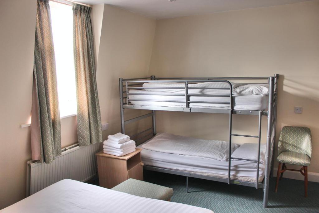 The Colwyn Hotel - Near Pleasure Beach Блекпул Екстериор снимка